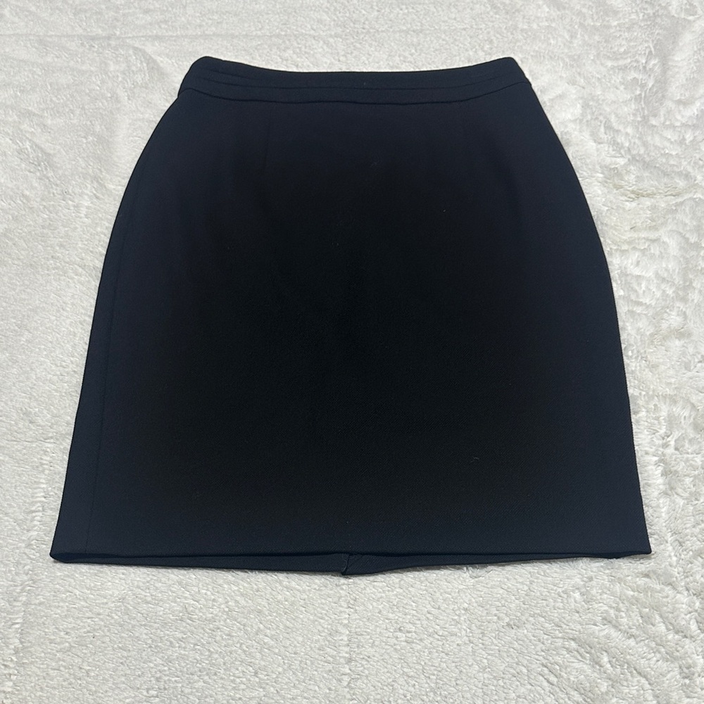 White House Black Market | size 0 | black pencil skirt